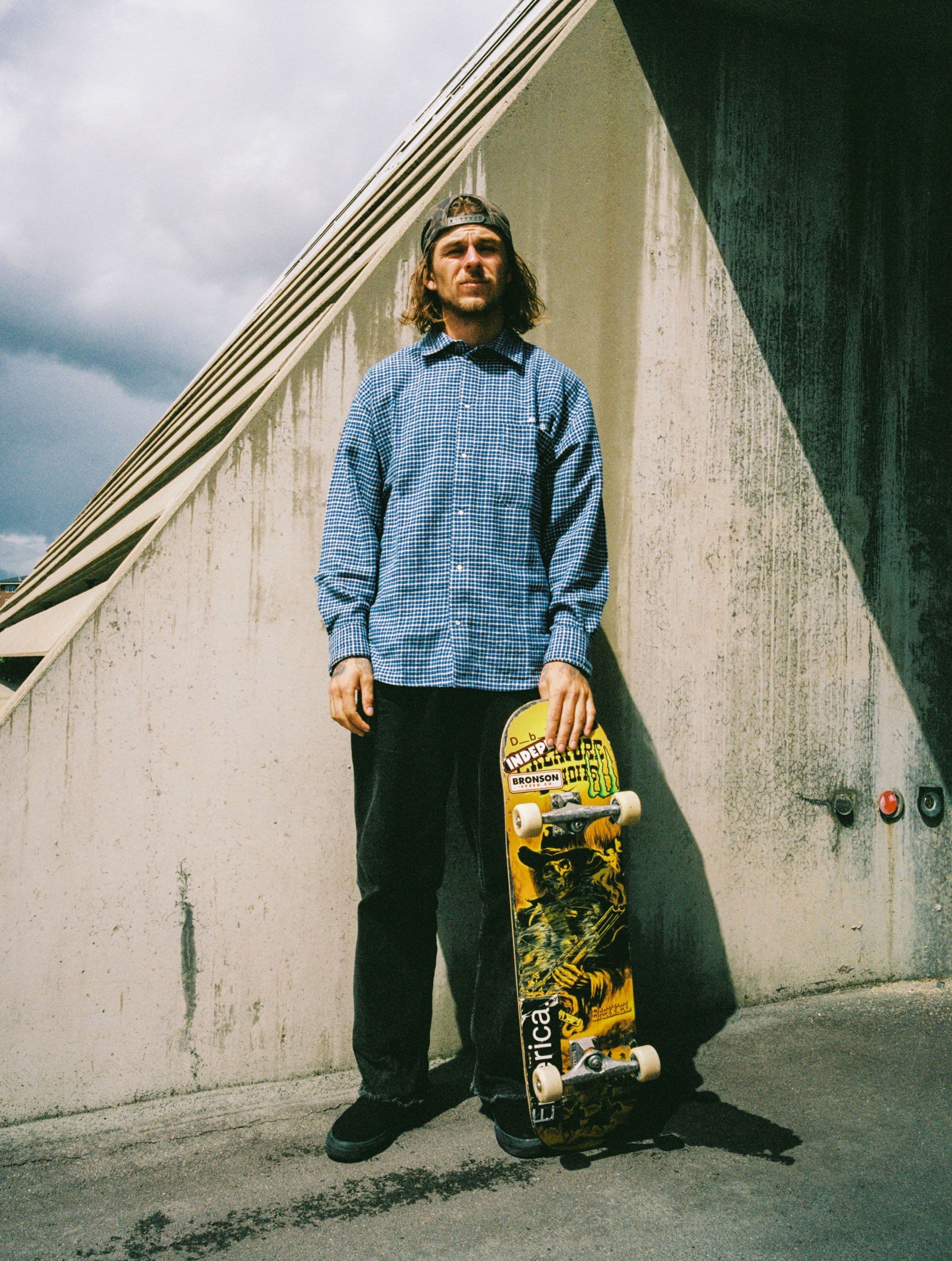 Checkered Shirt   Beyond Medals   Snowboard & Streetwear   Lifestyle image