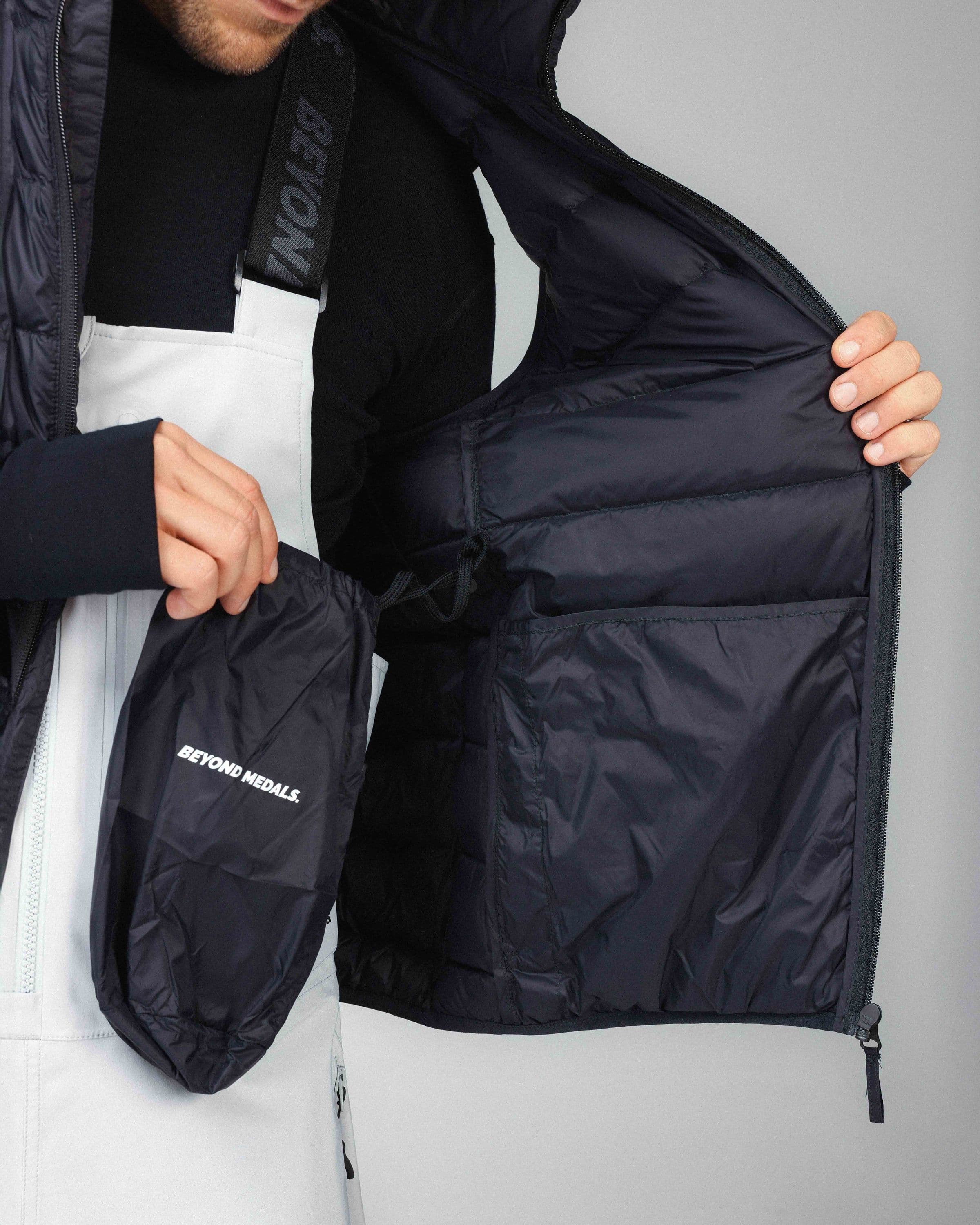 Packable Down Vest Black AW23