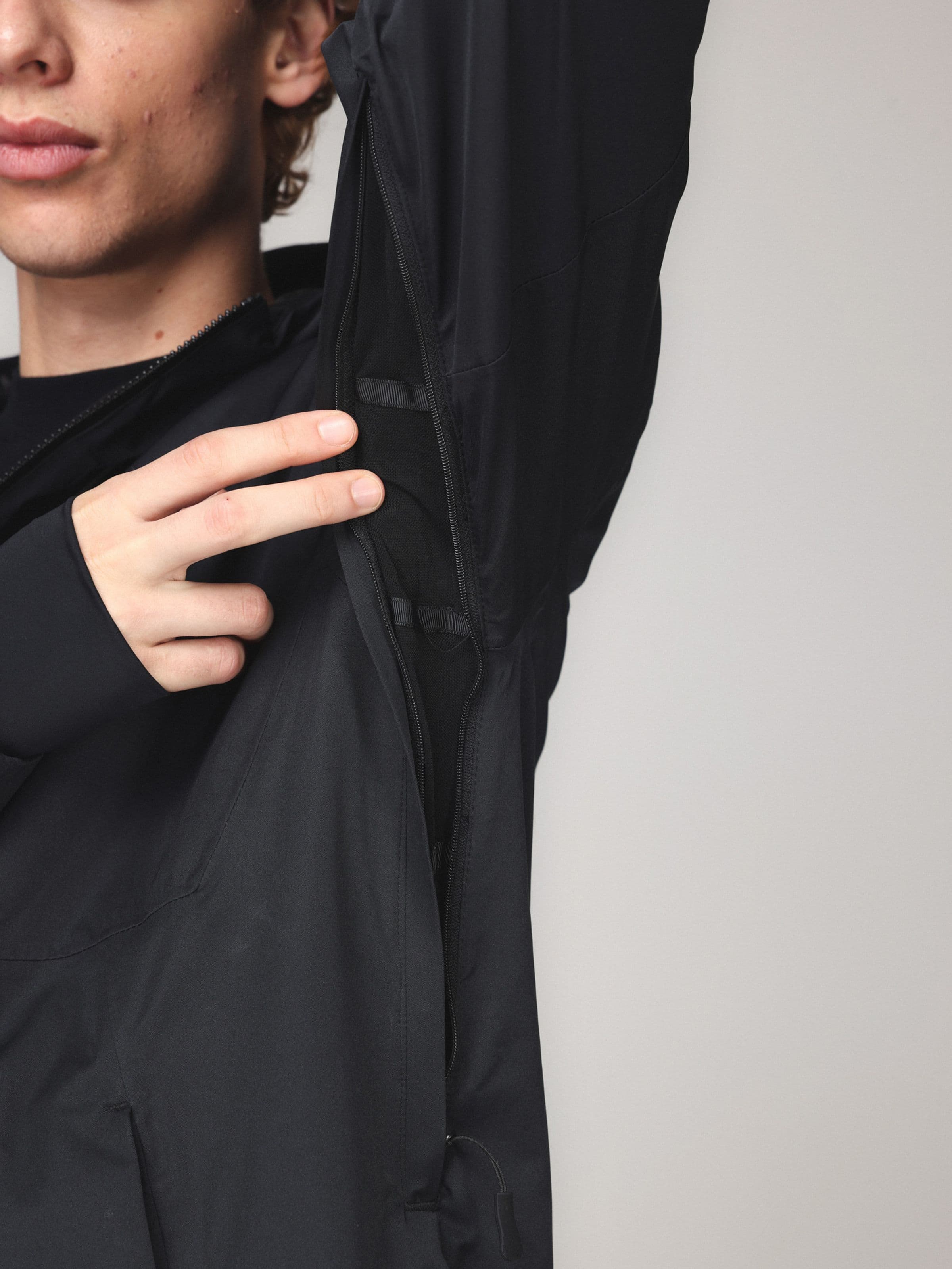 Winter sports jacket, Full Zip Jkt in green worn by model, Beyond Medals, 2024