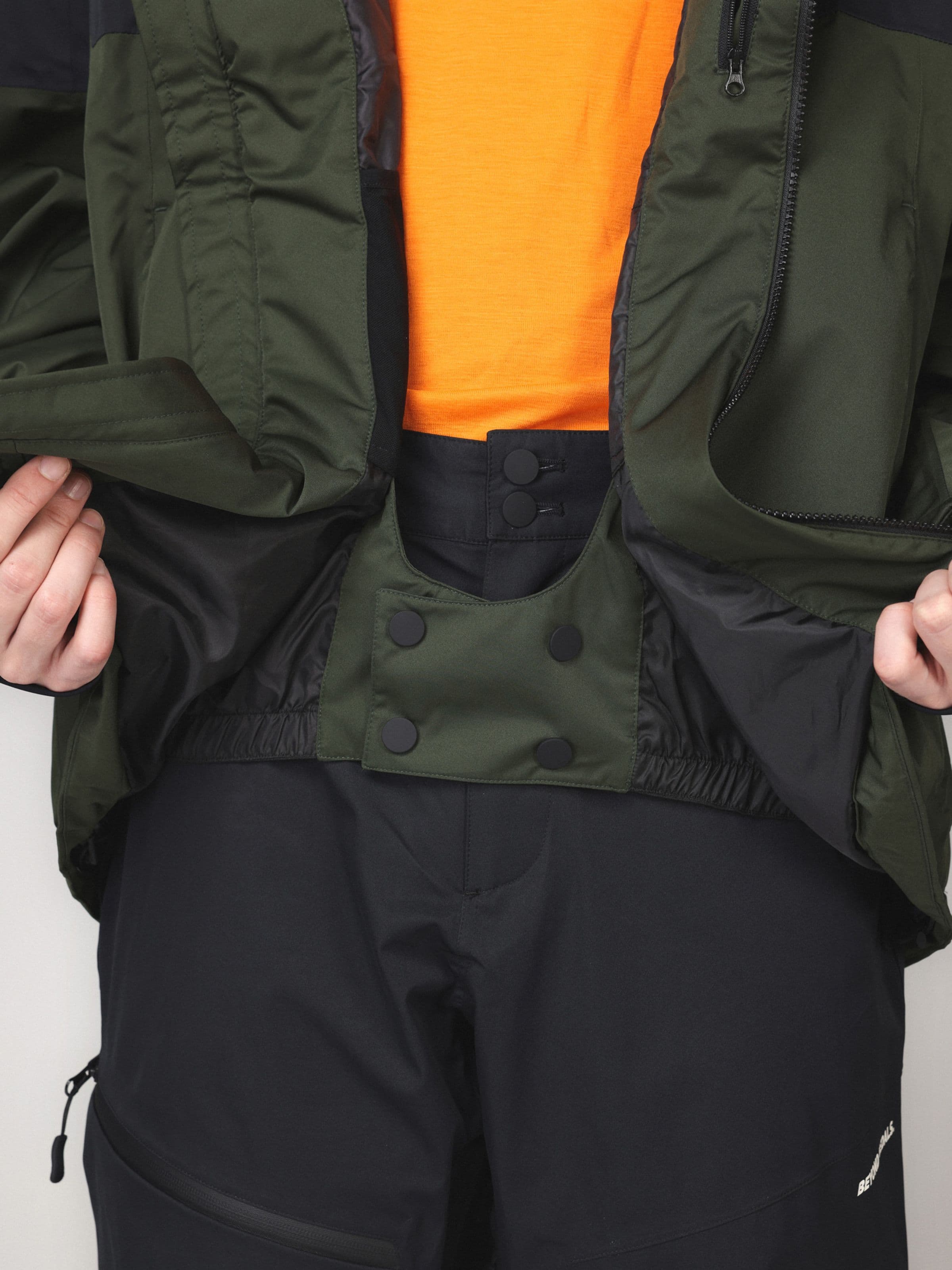 Outwear clothes, Full Zip Jkt in green worn by model, Beyond Medals, 2024