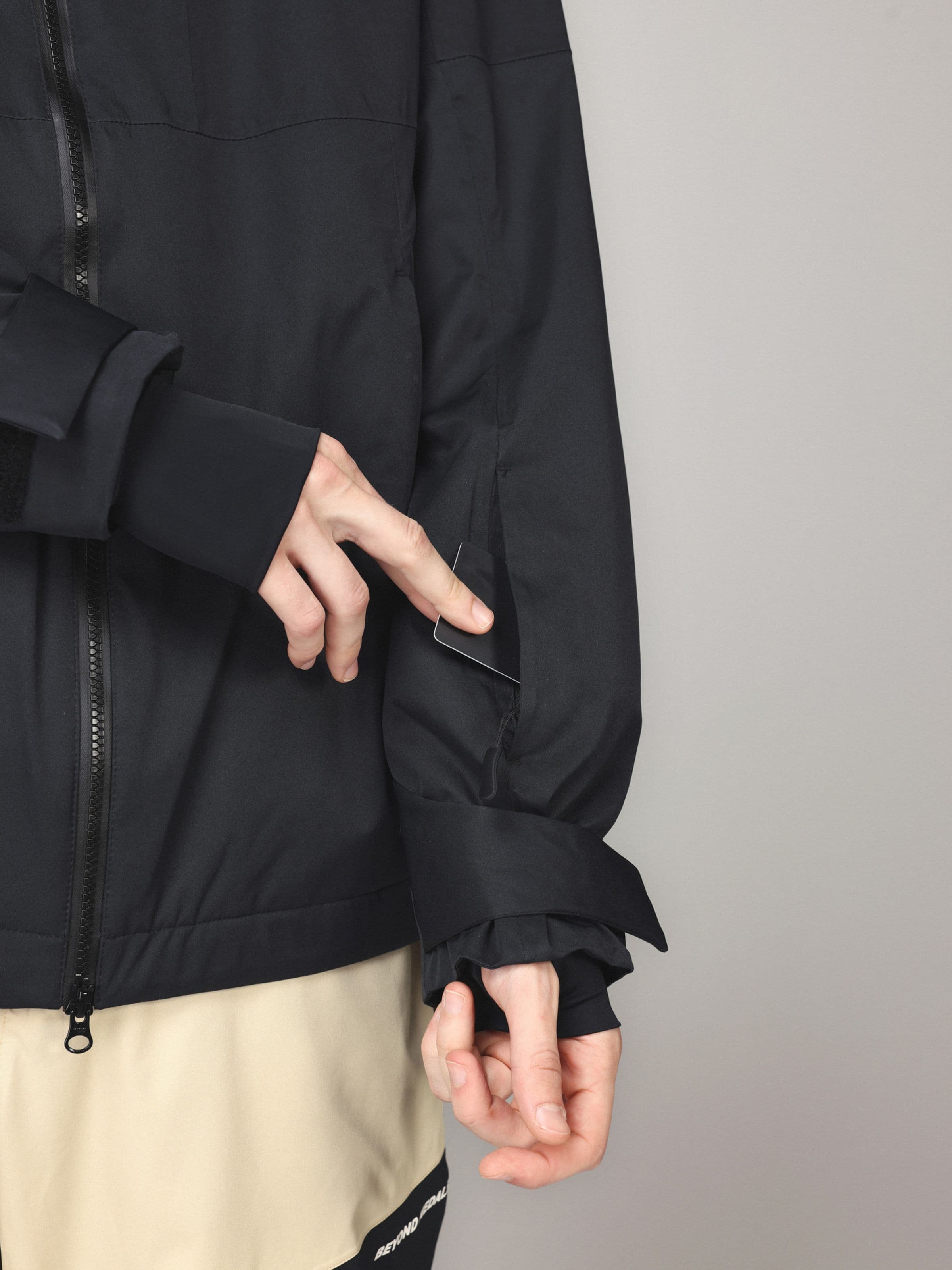 Winter sports jacket, Full Zip Jkt in green worn by model, Beyond Medals, 2024