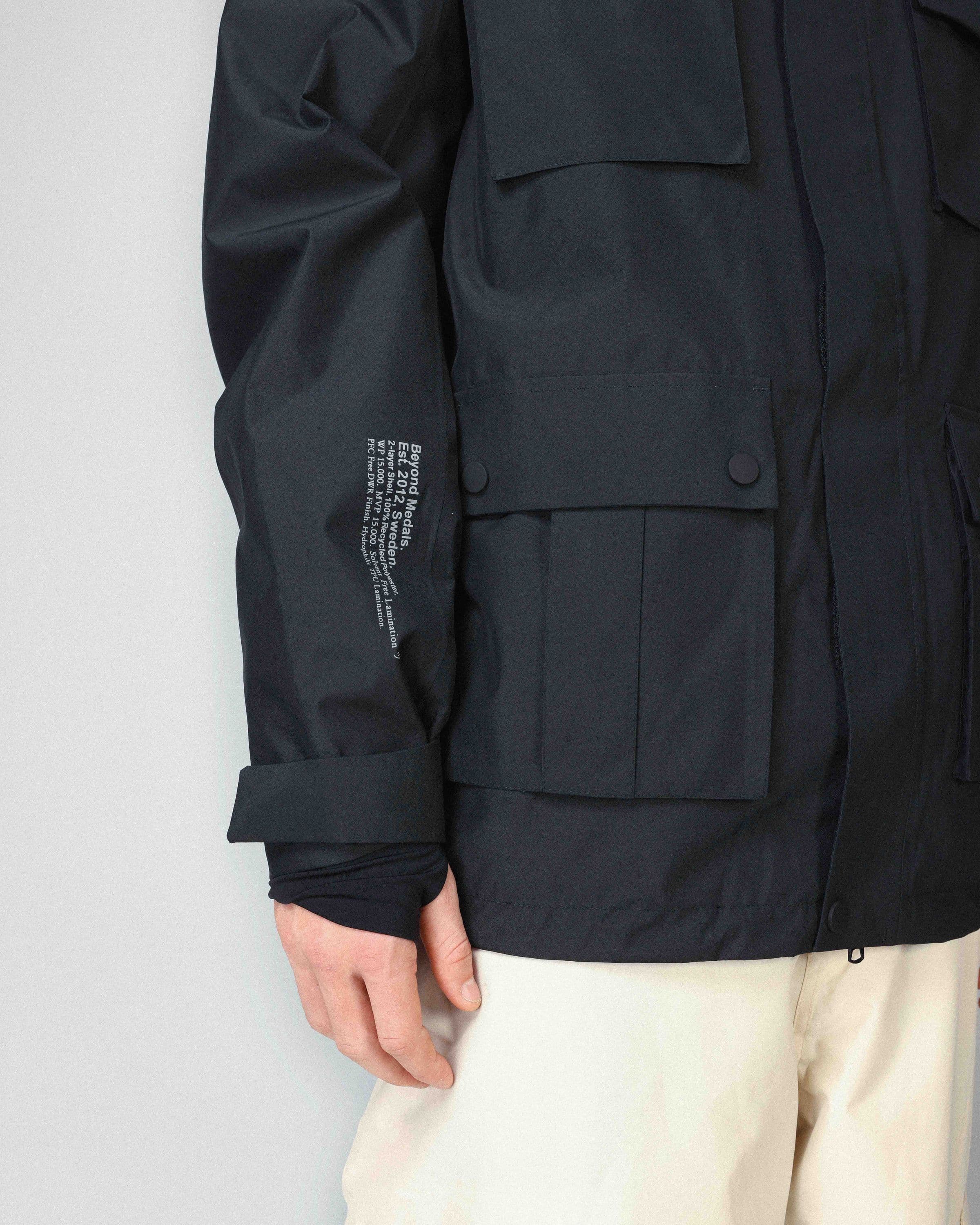 Outwear apparel, Cargo Jacket in beige worn by TOR LUNDSTRÖM, Beyond Medals, 2024