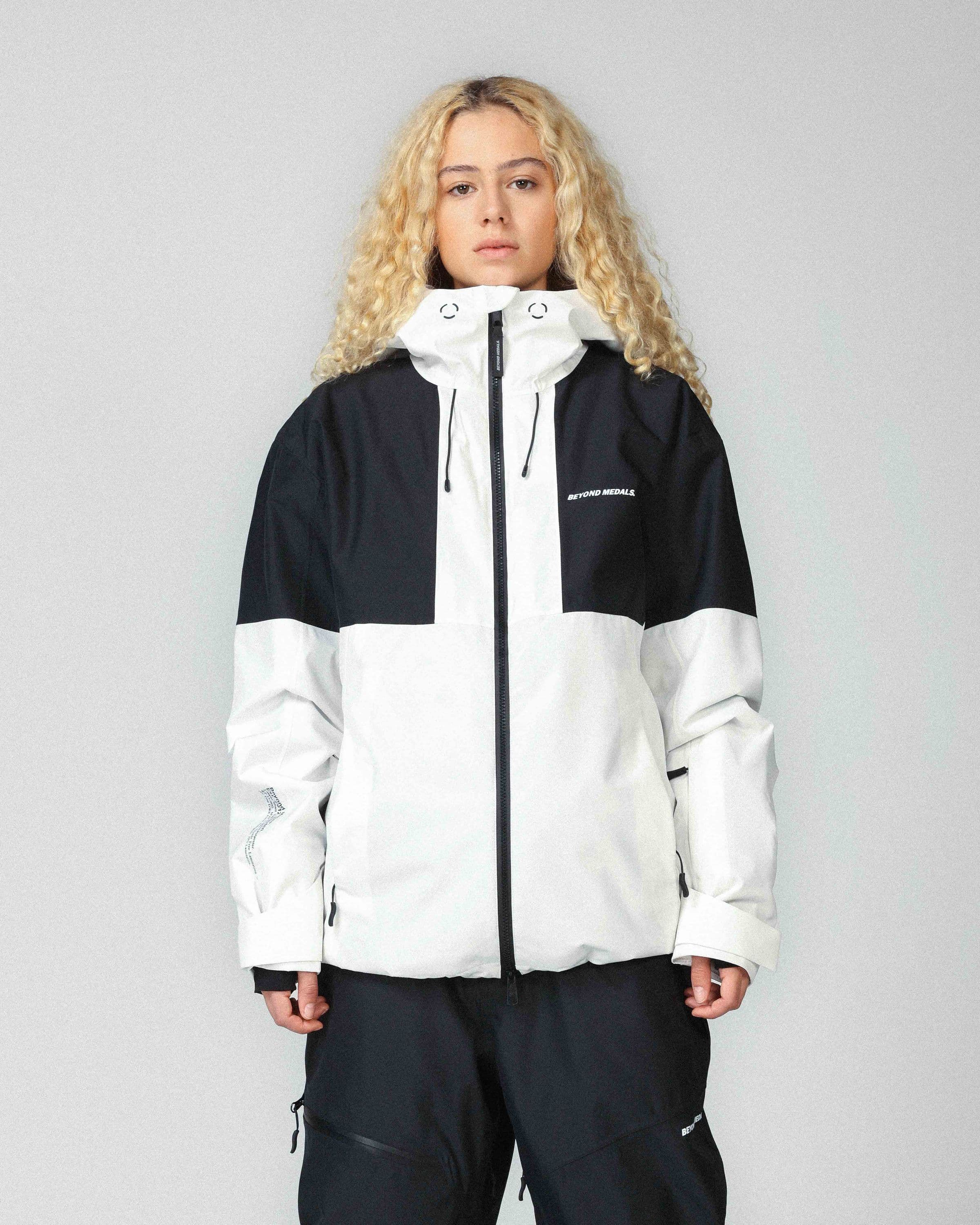 Beyond Medals Fullzip Jacket in Cloud White product image 2024 Fullzip Jacket