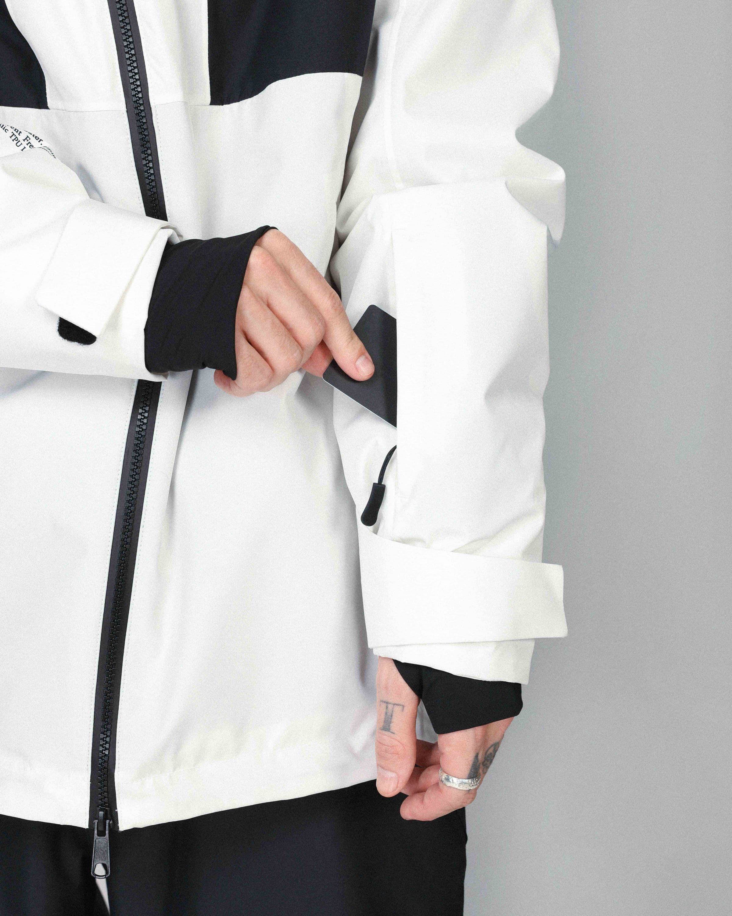 Beyond Medals Fullzip Jacket in Cloud White product image 2024 Beyond Medals