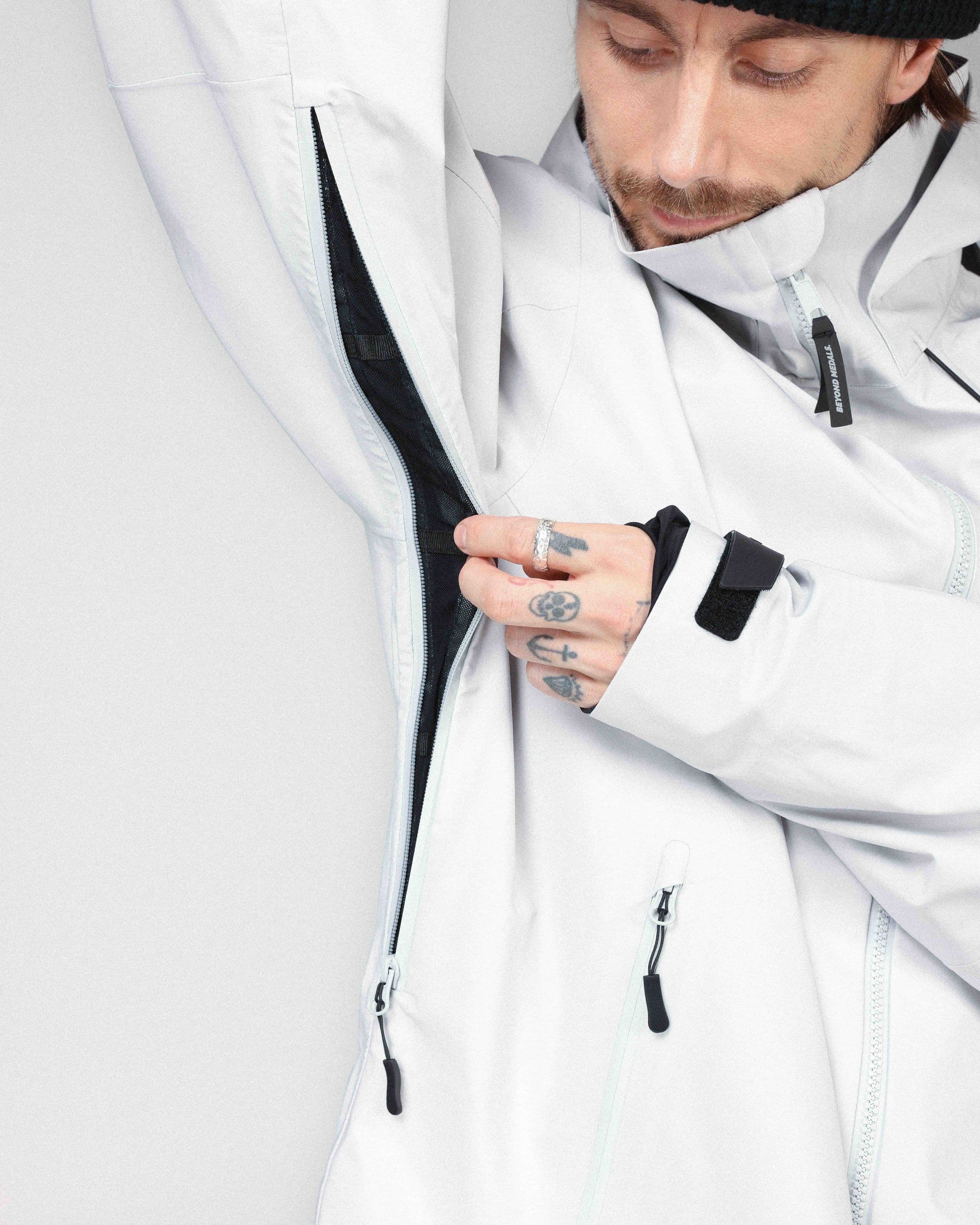 High Tech Jacket 3L AW23