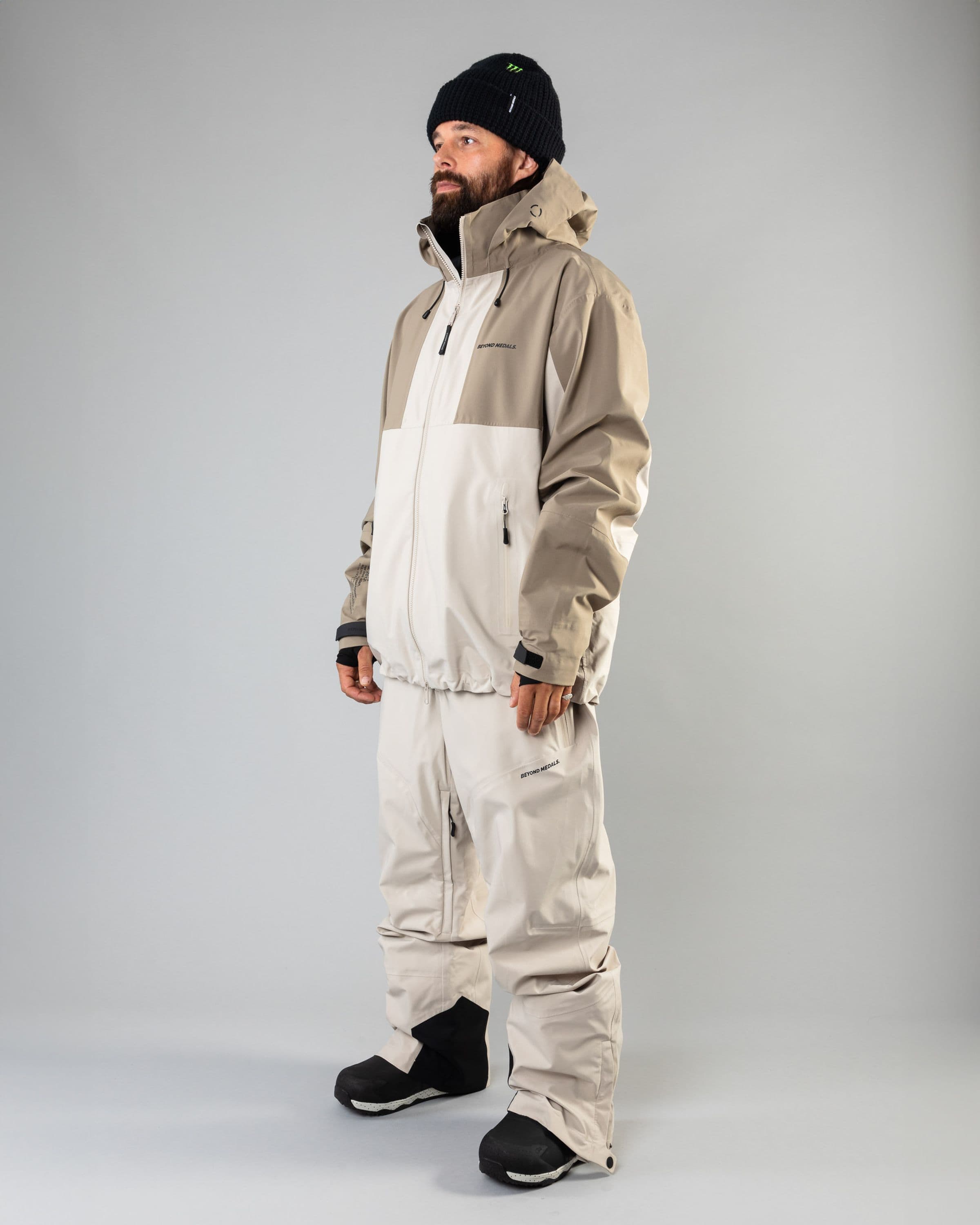 Outerwear clothing, tech jacket 3l in lt.beige worn by ULRIK BADERTSCHER, Beyond Medals, 2024, full front 2