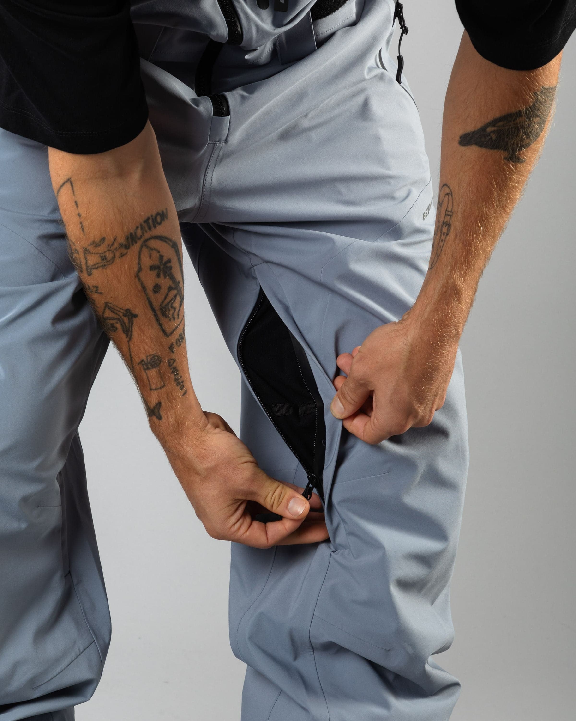 Outerwear clothing, tech bib 3l in pale blue worn by TOR LUNDSTRÖM, Beyond Medals, 2024, detail2