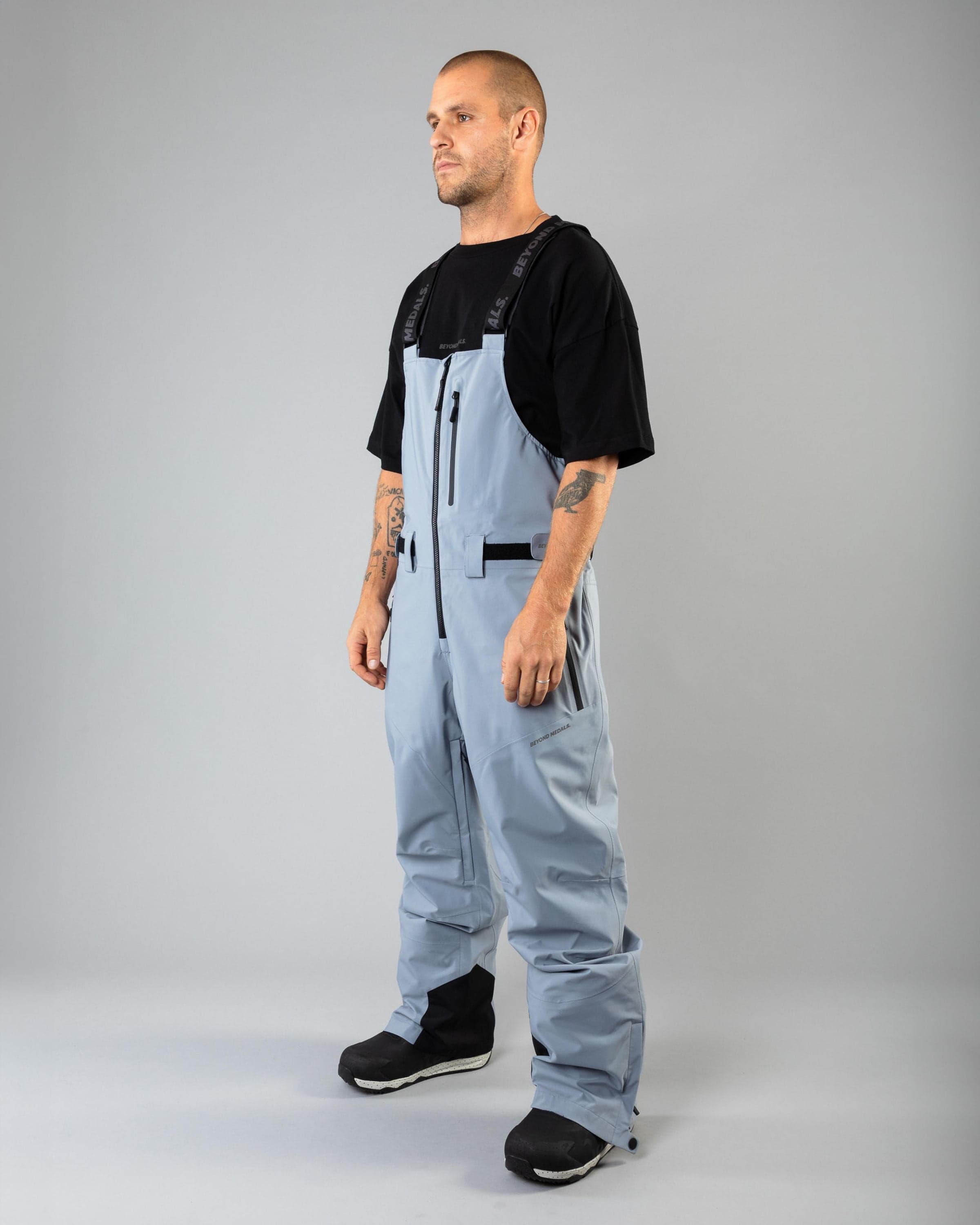 Outerwear clothing, tech bib 3l in pale blue worn by TOR LUNDSTRÖM, Beyond Medals, 2024, sidefront