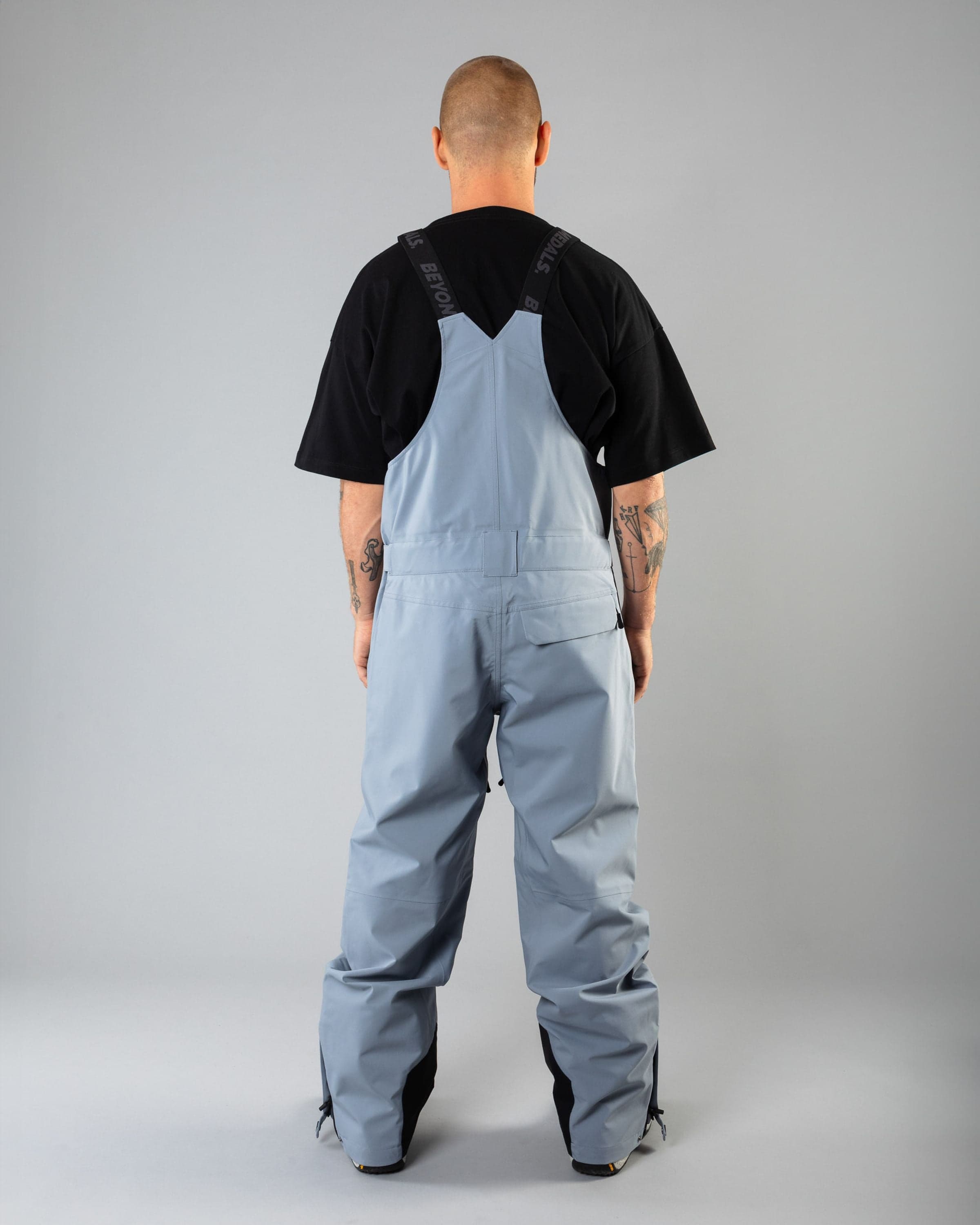 Outerwear clothing, tech bib 3l in pale blue worn by TOR LUNDSTRÖM, Beyond Medals, 2024, back