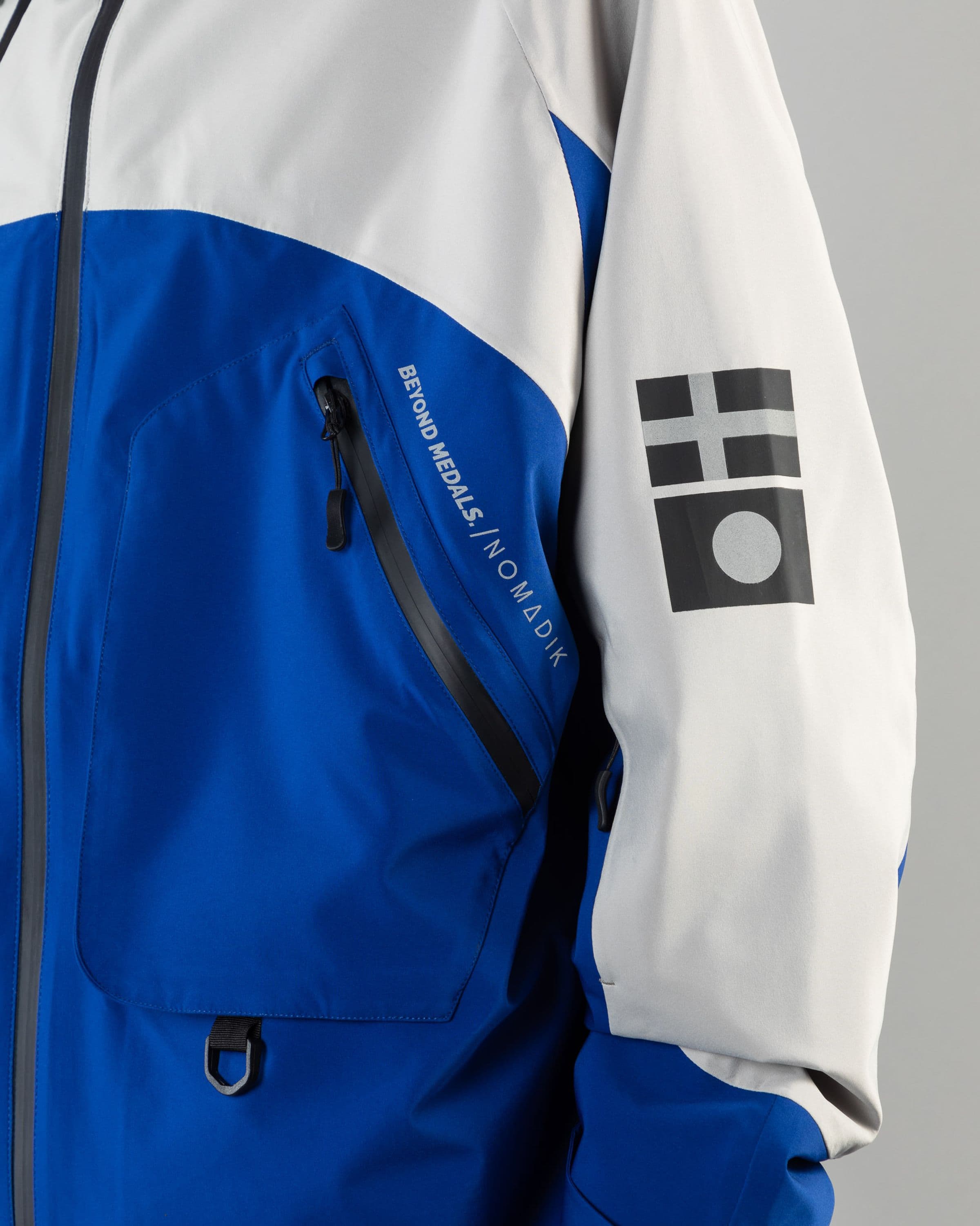 Outerwear clothing, beyond medals x nomadik jacket 3l in blue worn by KEVIN BÄCKSTRÖM, Beyond Medals, 2024, detail2