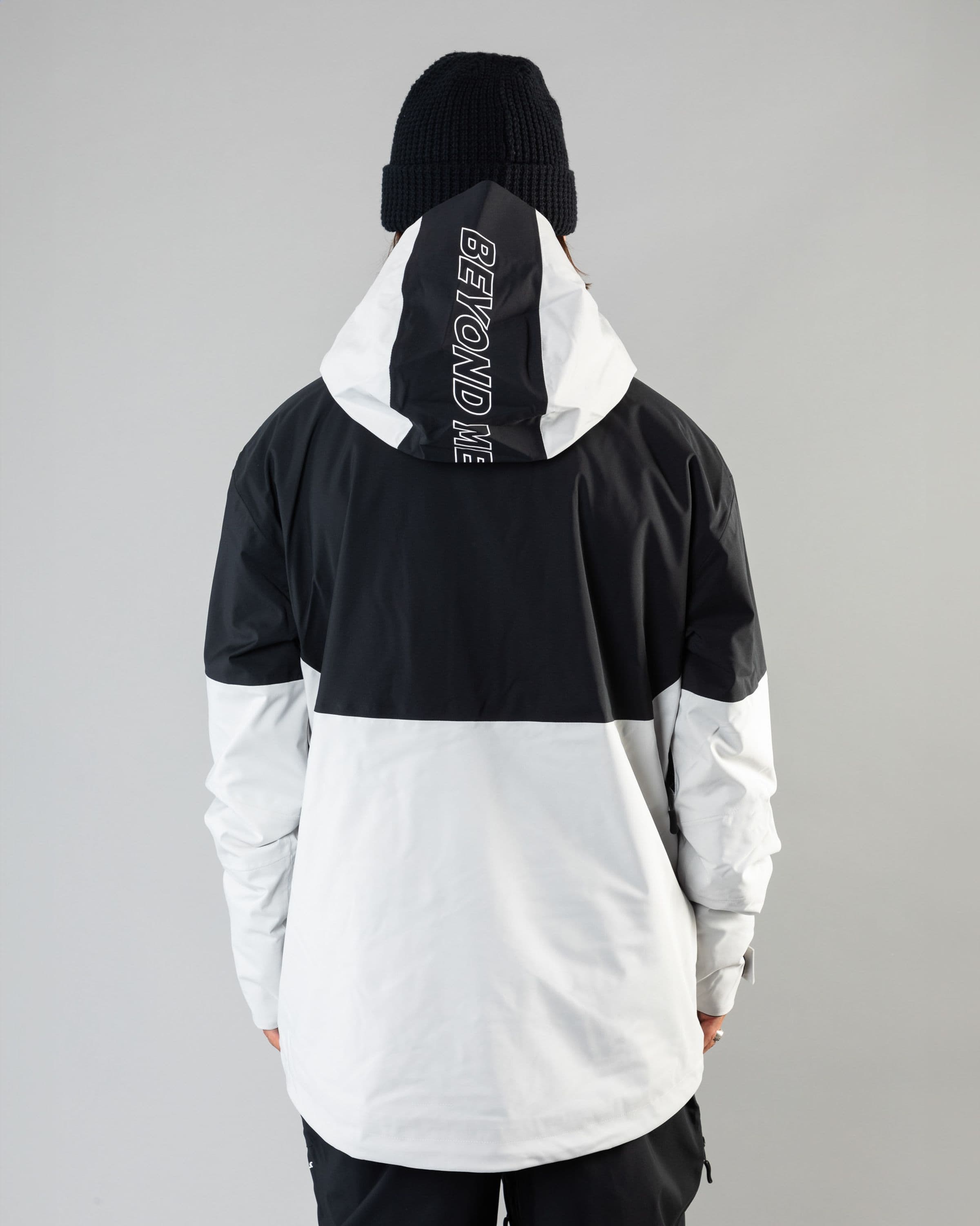 Outerwear clothing, fullzip jacket 2l in grey worn by ULRIK BADERTSCHER, Beyond Medals, 2024, back