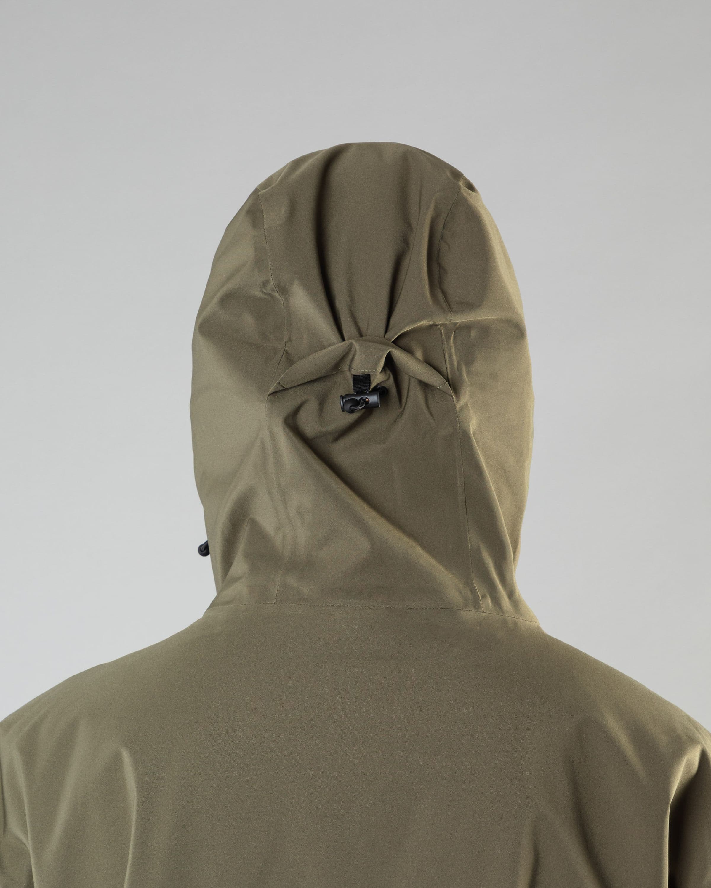 Outerwear clothing, cargo jacket 2l in green worn by LUDVIG BILLTOFT, Beyond Medals, 2024, detail1