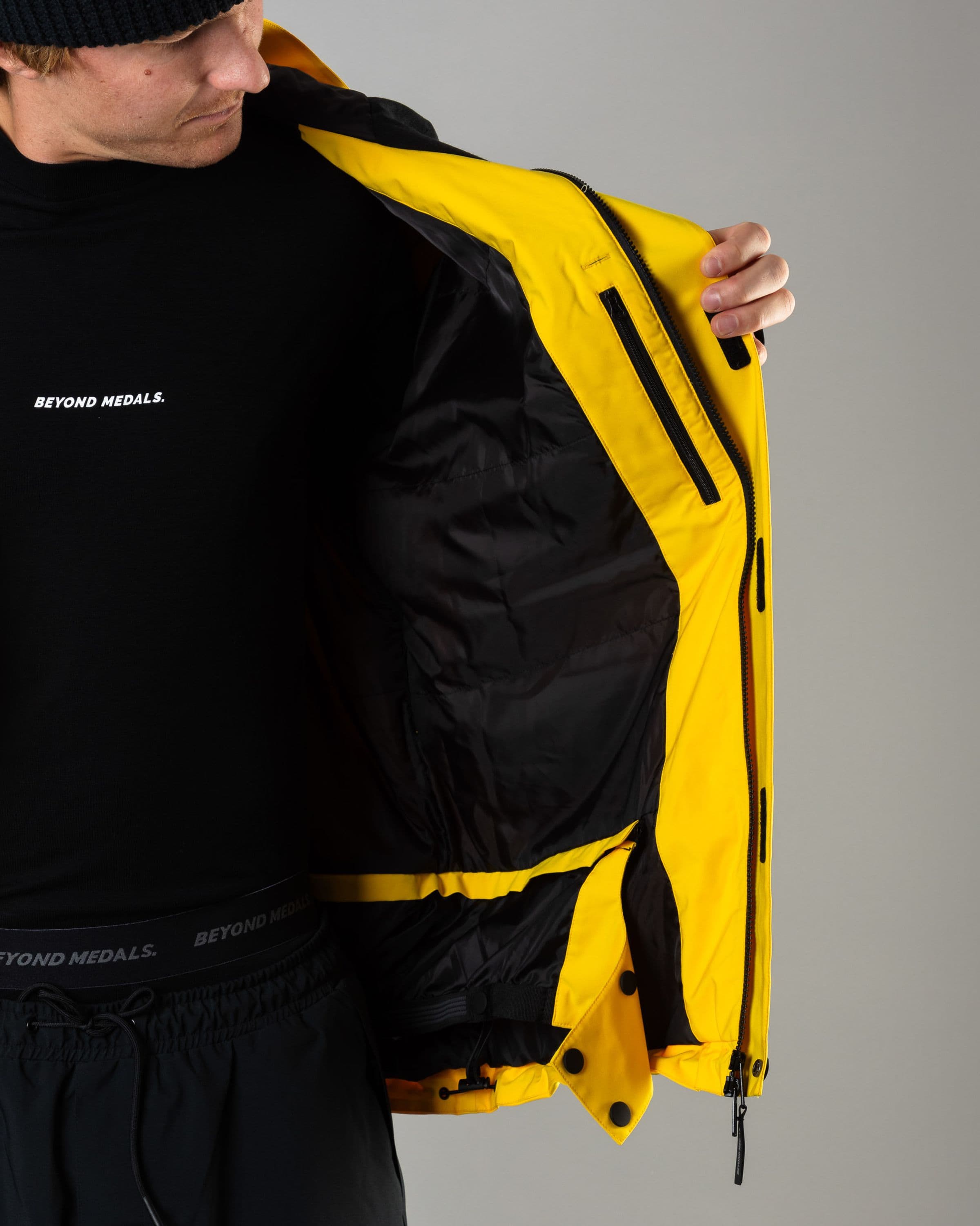 Outerwear clothing, cargo jacket 2l in yellow worn by SEBBE DE BUCK, Beyond Medals, 2024, detail9