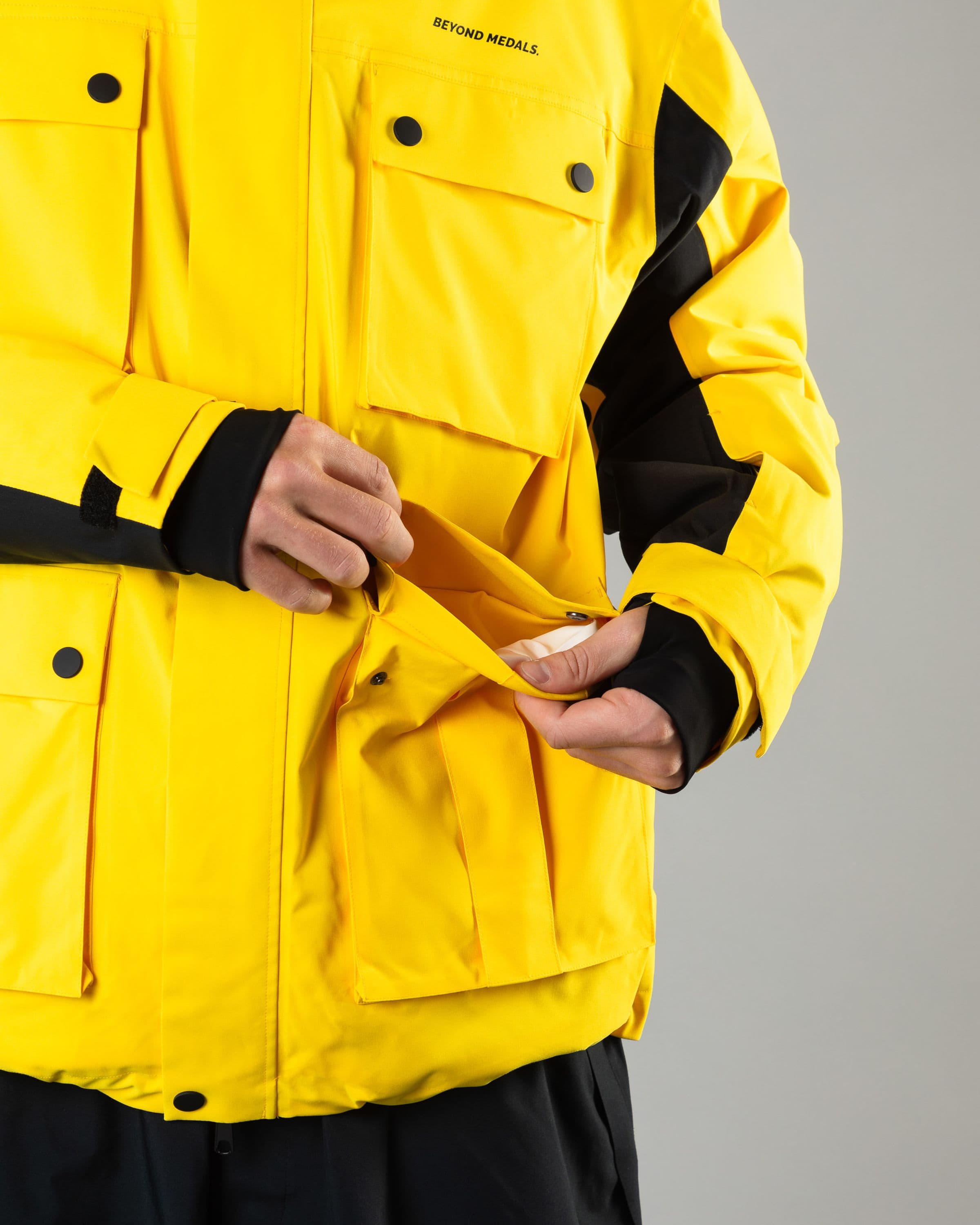 Outerwear clothing, cargo jacket 2l in yellow worn by SEBBE DE BUCK, Beyond Medals, 2024, detail4