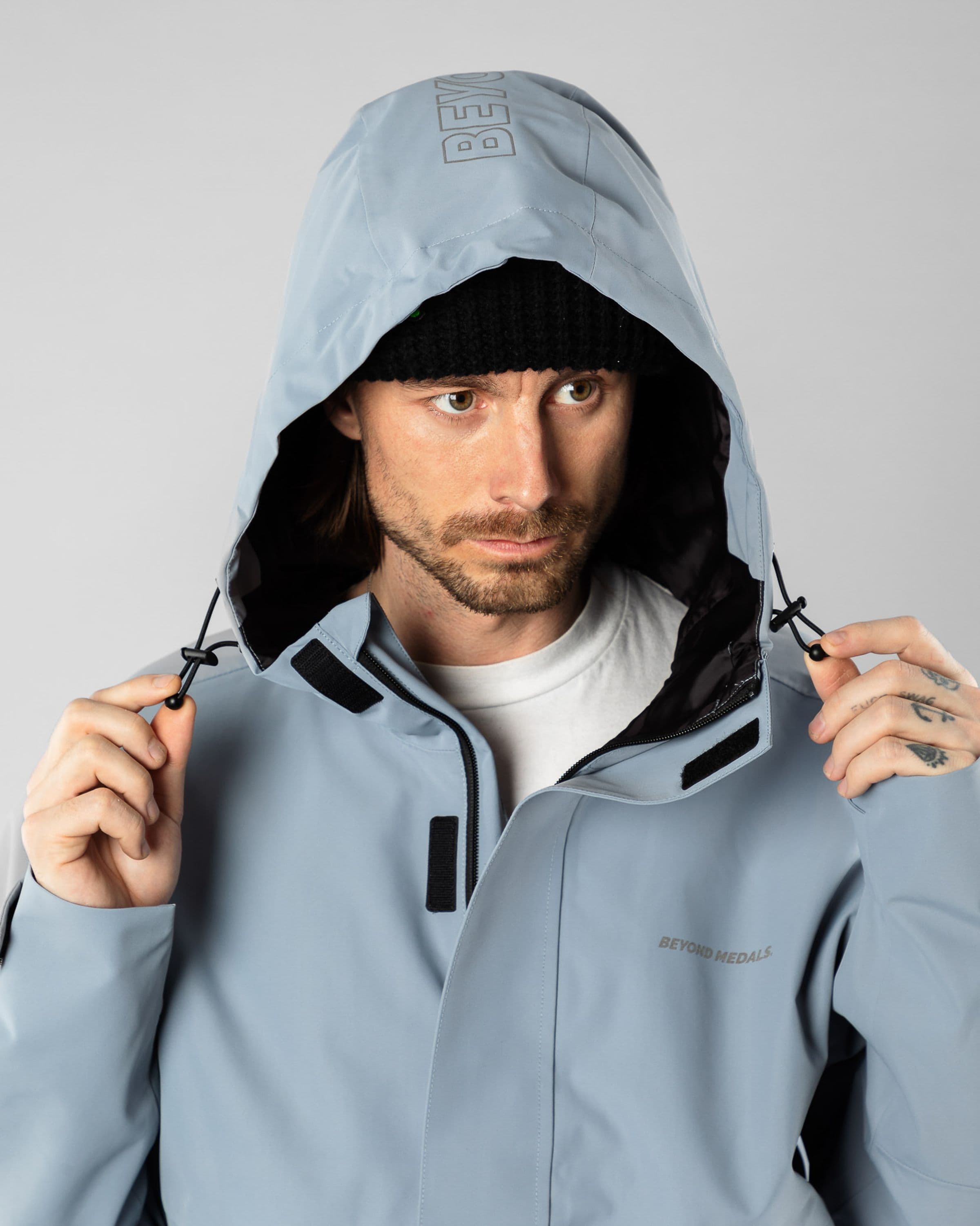 The Jacket Beyond Medals Snowboard & Streetwear Product detail image